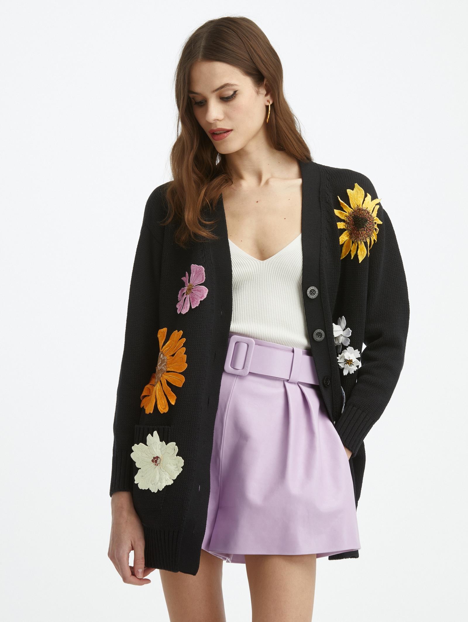 Oversized flower cardigan Clearance