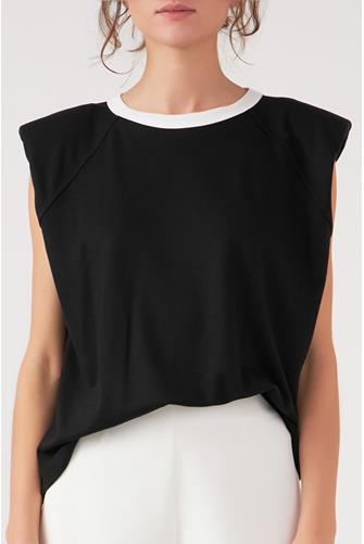 Contrast Neckline Sleeveless Tee BLACK