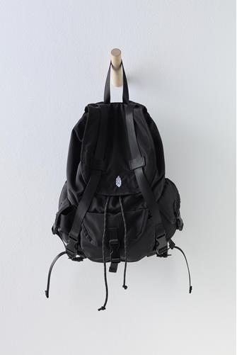 The Adventure Pack BLACK