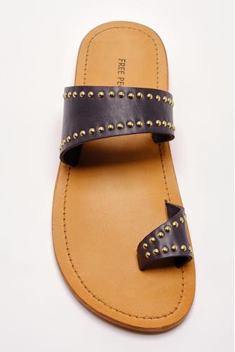 Amelie Tiny Stud Sandal BLACK