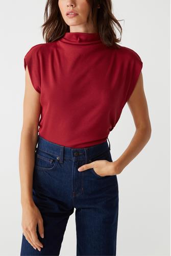 Amara Crop Top Carmine
