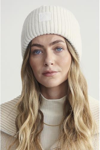 Cresta Rib Beanie EGRET
