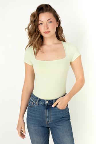Butter Soft Tee PISTACHIO CREAM