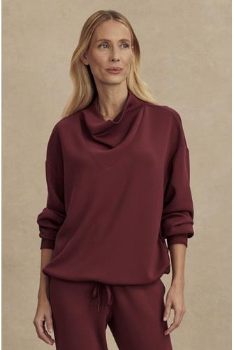 Betsy Sweat NEW MAROON