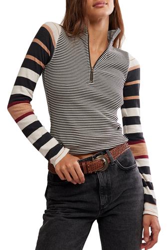 Avery Zip Up BLACK COMBO