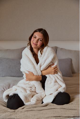 Ultra Lite Marshmallow Blanket ALMOND