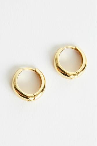 Smooth Huggie Earrings GOLD