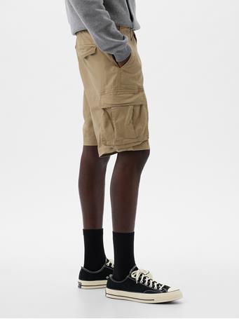 GAP - 11" Relaxed Cargo Shorts ICONIC KHAKI
