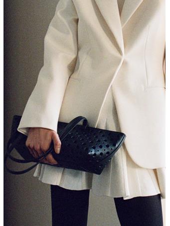 MANGO - Die-cut Shoulder Bag BLACK
