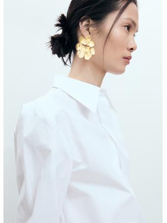 MANGO - Textured Flower Earrings GOLD