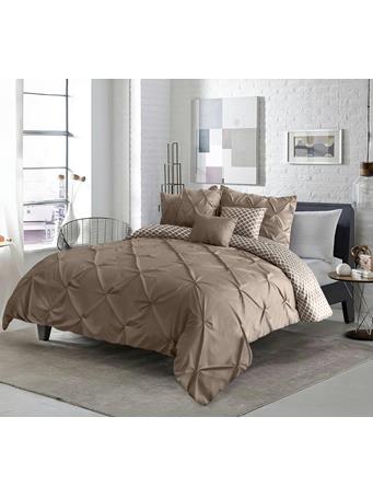 TOWN HOUSE - Alistar Solid Tuck 7 Piece Comforter Set LATTE