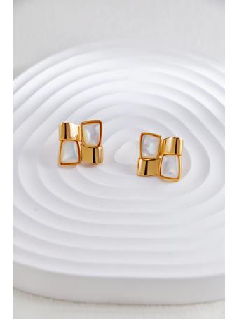 COCO ANGEL - Square Shell Ear Stud GOLD