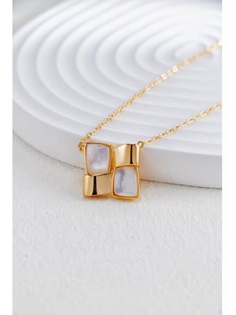 COCO ANGEL - Square Shell Necklace GOLD