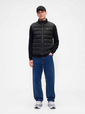 GAP - Relaxed ColdControl Puffer Vest BLACK 1