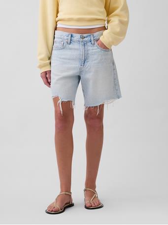 GAP - Mid Rise Loose Denim Bermuda Shorts LIGHT WASH