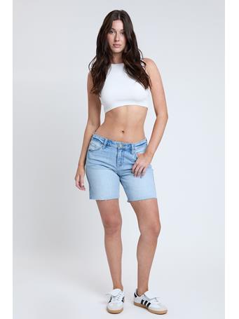 YMI JEANSWEAR - Women's Luxe Mid Rise Long Short with Raw Hem LIGHT WASH