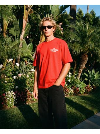 ON VACATION CLUB - Aperitif T-Shirt RED
