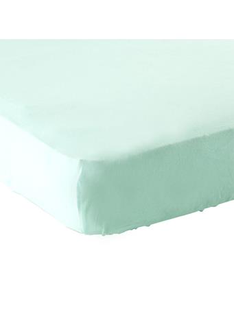 BABYVISION - Luvable Friends Fitted Crib Sheet MINT