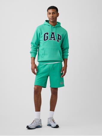 GAP - Logo Shorts BRIGHT MEADOW