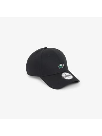 LACOSTE - Lacoste x New Era Cap BLACK