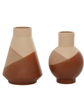 UMA - Ceramic Vase - Round TERRACOTTA