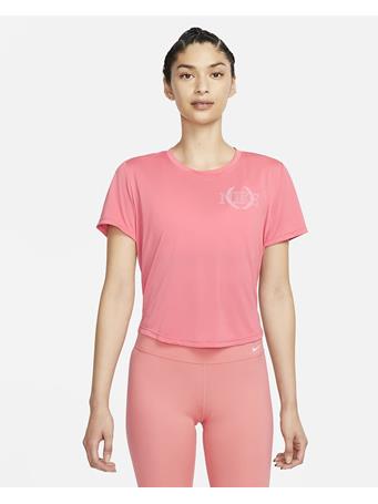 NIKE - Women's Graphic Short-Sleeve Cropped Top SEA CORAL/(OXYGEN PURPLE)
