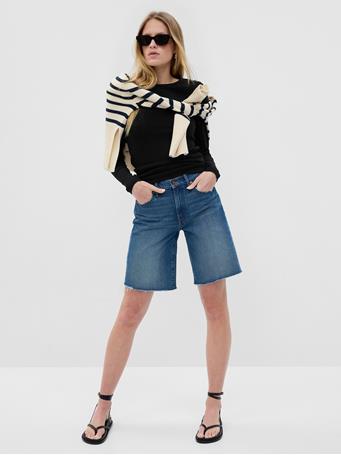 GAP - Modern Crewneck T-Shirt BLACK