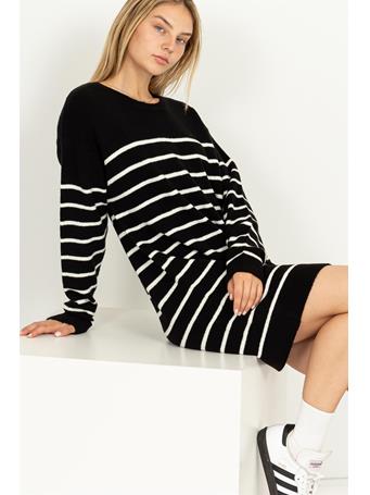 DOUBLE ZERO - Casually Chic Striped Sweater Dress BLACK