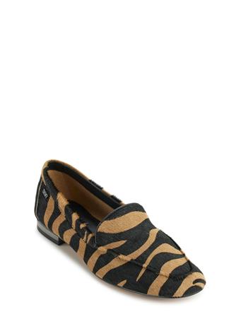 DKNY - Zebra Print Genuine Calf Hair Loafer (Women) BLACK/LATTE