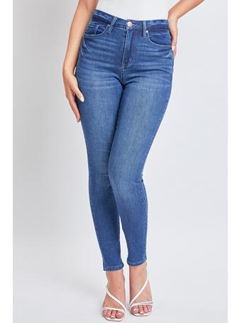 YMI JEANSWEAR - Women’s Curvy Fit Skinny Jeans S2945