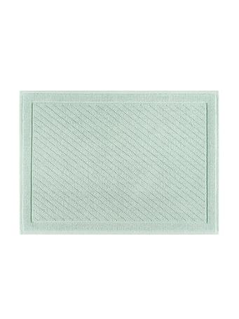 HOST AND HOME - Cotton Bath Rug 17" x 24" GREEN
