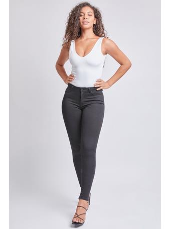 YMI JEANSWEAR - HyperDenim Super Stretchy Jeans W37
