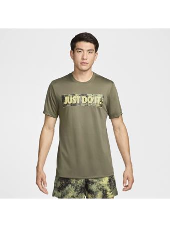 NIKE - Men's Dri-FIT Fitness T-Shirt OLIVE