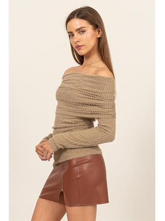 HYFVE - Off The Shoulder Sweater TAUPE