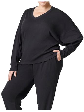 HUE - Wear Ever U R V-Neck Long Sleeve Dolman Tee BLACK