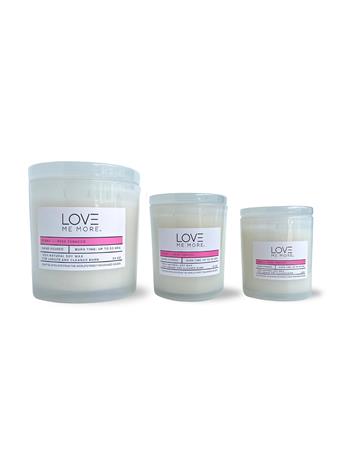 LOVE ME MORE - Candle Rose Tobacco ROSE TOBACCO