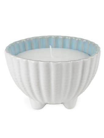 CANDLELIGHT - Large Embossed Shell - Reactive Glaze WHITE