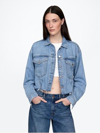 GAP - UltraSoft Relaxed Cropped Icon Denim Jacket LIGHT WASH