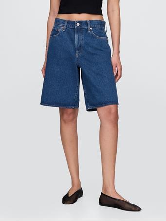 GAP - 11.5"  Mid Rise Longline Denim Shorts MEDIUM INDIGO 15