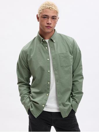 GAP - Oxford Shirt in Standard Fit SAGE