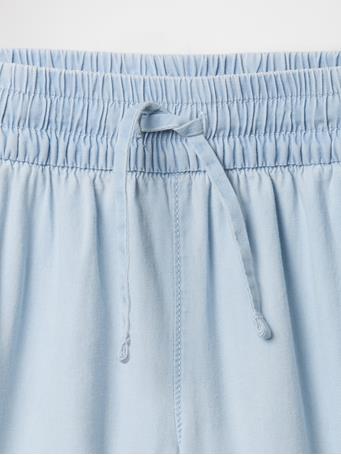 GAP - Short CHAMBRAY 042