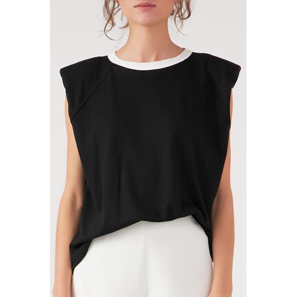 Contrast Neckline Sleeveless Tee