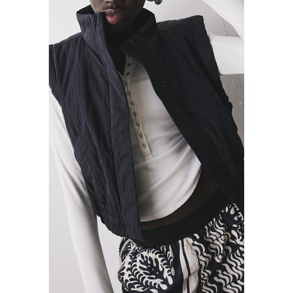 Scrunch Time Vest
