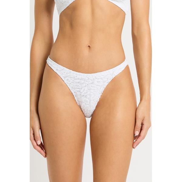White Leopard Two Tone Scene Brief