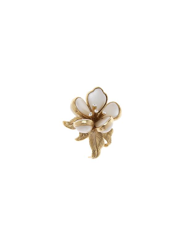 Oscar De La Renta Enameled Flower Brooch In Pearl