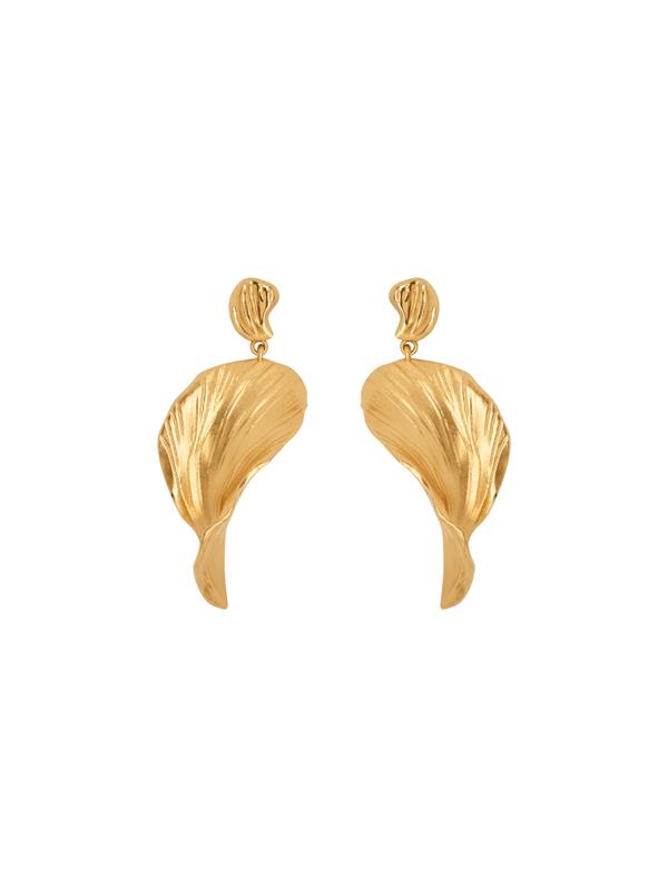 Shop Oscar De La Renta Petal Drop Earrings In Gold