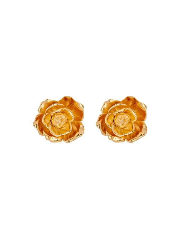 Shop Oscar De La Renta Gardenia Stud Earrings In Gold