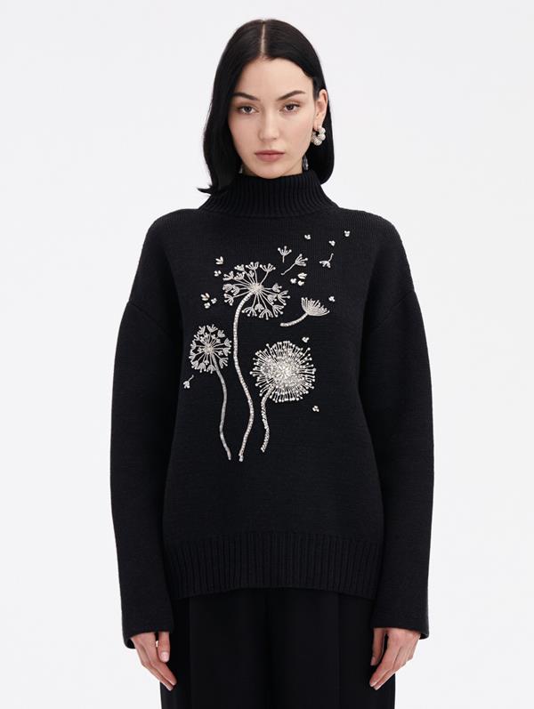 Dandelion Crystal Embroidered Pullover