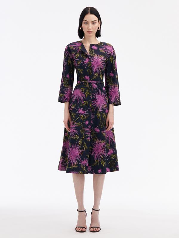Oscar De La Renta Zip Front Chrysanthemum Midi Dress In Purple/navy