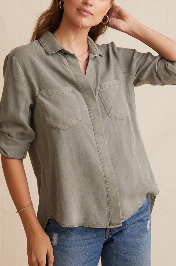 Split Back Button Down